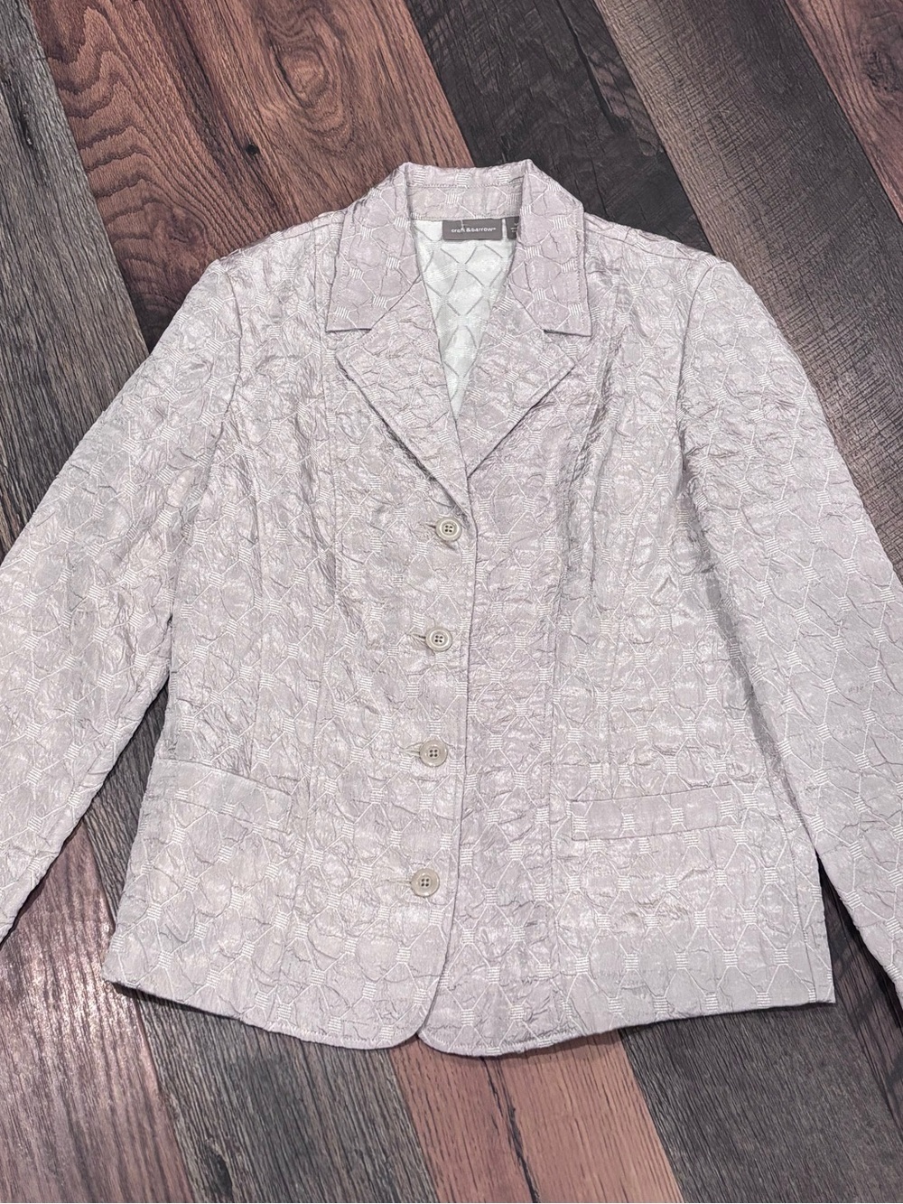 Croft and Barrow Elegant Textured Women's Jacket in size medium .